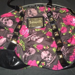 Betsy Johnson Roses/Skulls stud purse